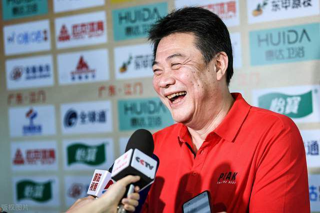 电影频道融媒体中心荣获“微博2018十大影响力电影机构”，总编辑王岩代表融媒体中心发表演讲，分享了中心成立一年来在微博上运用核心价值引领深度融 电影频道推出“福满千万家”2023春节融媒体活动 2023-01-11 癸卯贺岁，福兔盈门。